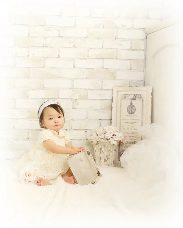 「One year old today 🎉
365日の小さな奇跡。
笑顔も泣き顔も、全部が宝物。
Happy 1st Birthday ✨」

#名古屋ママ #愛知ママ #フォトスタジオ名古屋 #名古屋フォトスタジオ #名古屋写真館 #写真館名古屋 #大須写真館 #ベビフル #photostudio #photostudionagoya #nagoyaphotostudio #1stbirthday #1歳誕生日